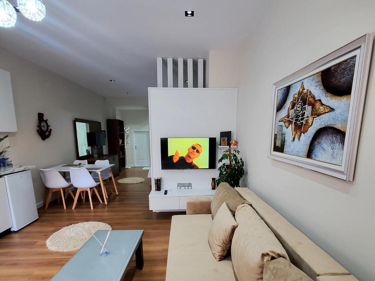 Armando'S House Durres Apartment Bagian luar foto