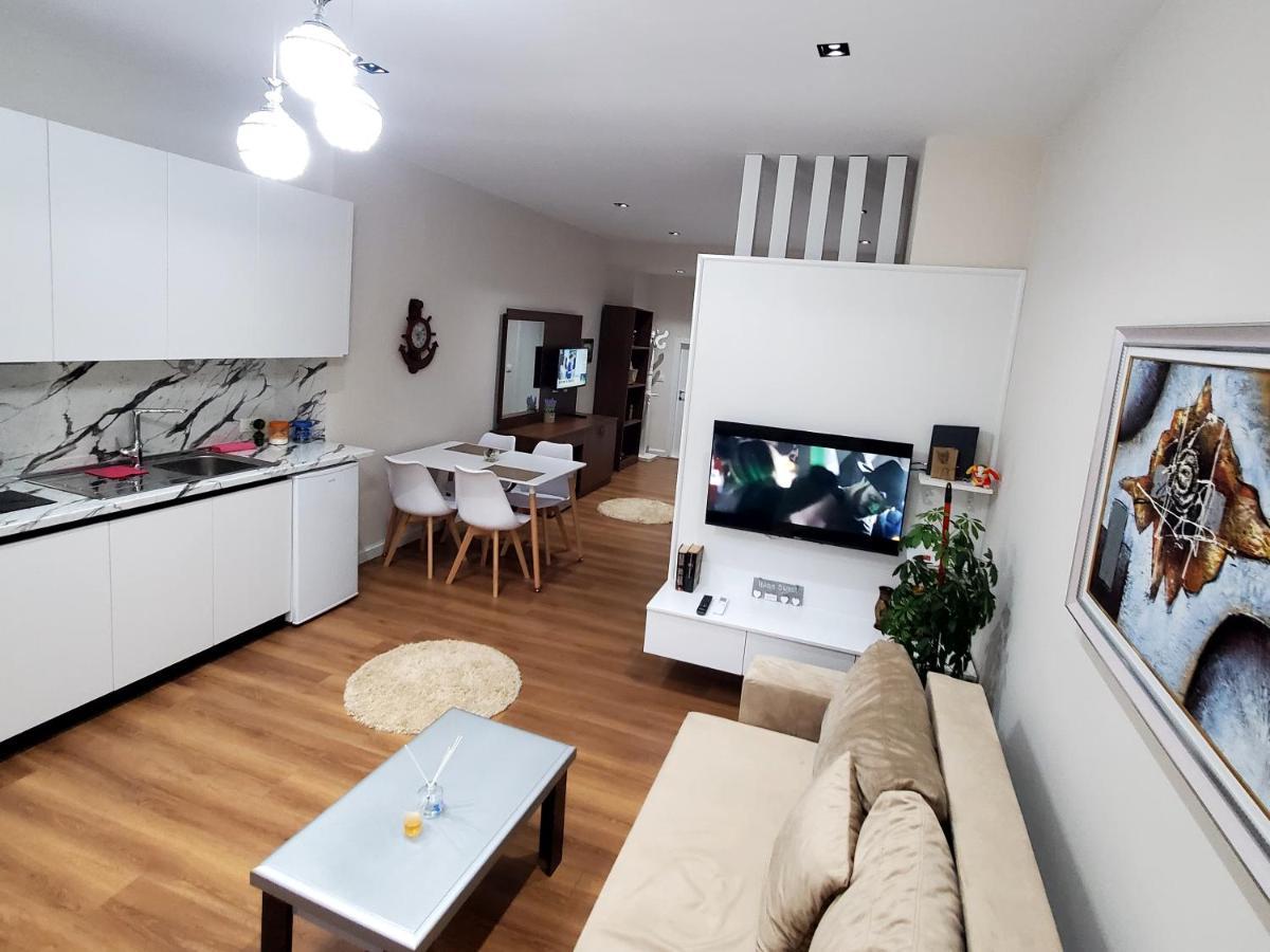 Armando'S House Durres Apartment Bagian luar foto