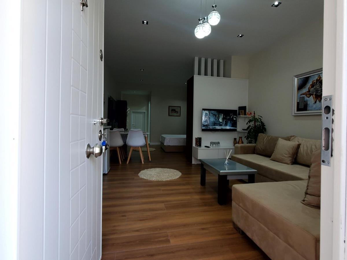 Armando'S House Durres Apartment Bagian luar foto
